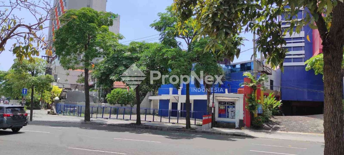 Bangunan Komersial Raya Gubeng (IF)
